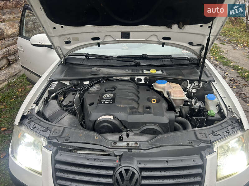 Универсал Volkswagen Passat 2004 в Белой Церкви