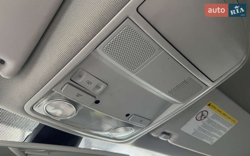 Универсал Volkswagen Passat 2005 в Шептицькому фото 17 Универсал Volkswagen Passat 2005 в Шептицькому