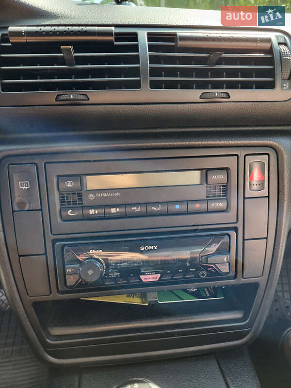 Седан Volkswagen Passat 2000 в Житомире фото 14 Седан Volkswagen Passat 2000 в Житомире