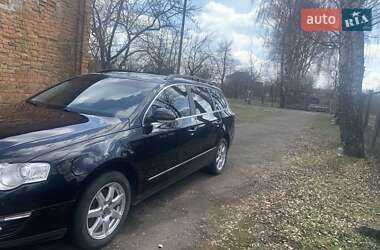 Універсал Volkswagen Passat 2009 в Деражні