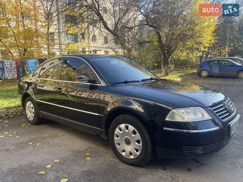 Седан Volkswagen Passat 2004 в Луцке фото 7 Седан Volkswagen Passat 2004 в Луцке