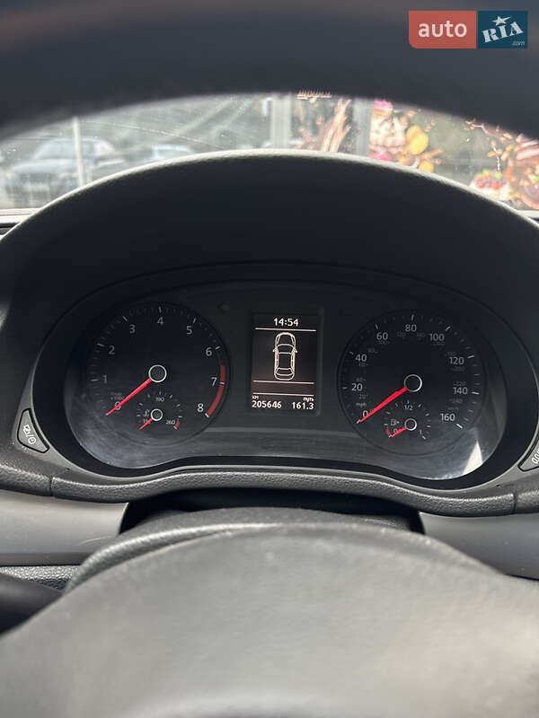 Седан Volkswagen Passat 2014 в Кривом Роге