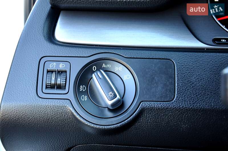 Универсал Volkswagen Passat 2011 в Львове фото 29 Универсал Volkswagen Passat 2011 в Львове