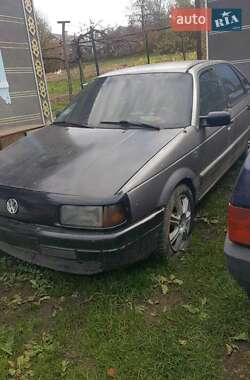 Седан Volkswagen Passat 1989 в Чернівцях