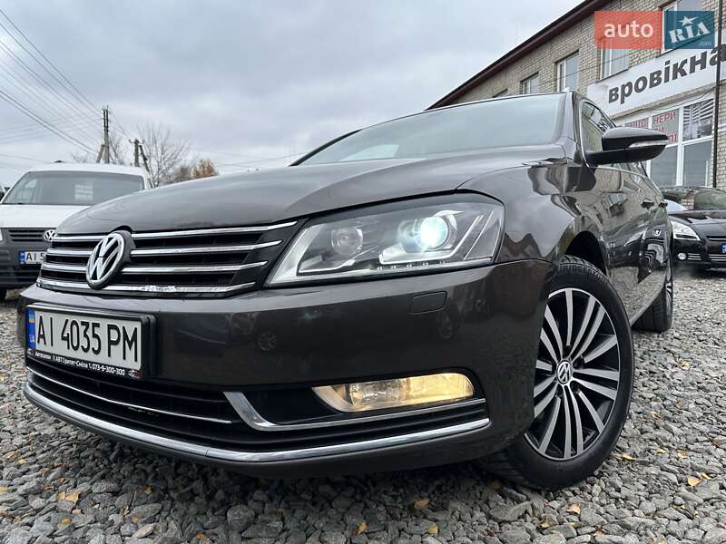 Універсал Volkswagen Passat 2012 в Смілі