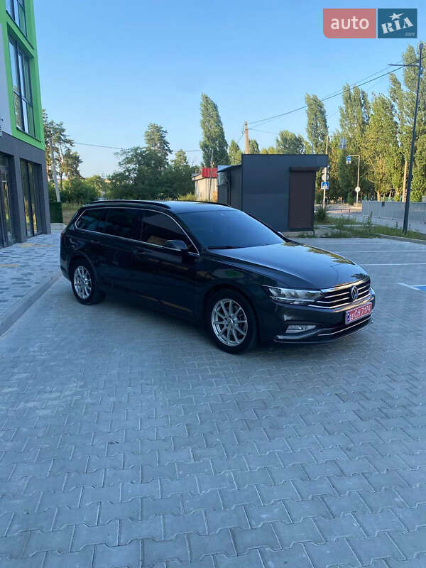 Универсал Volkswagen Passat 2020 в Вараше фото 14 Универсал Volkswagen Passat 2020 в Вараше