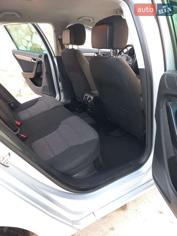 Универсал Volkswagen Passat 2012 в Тернополе фото 20 Универсал Volkswagen Passat 2012 в Тернополе