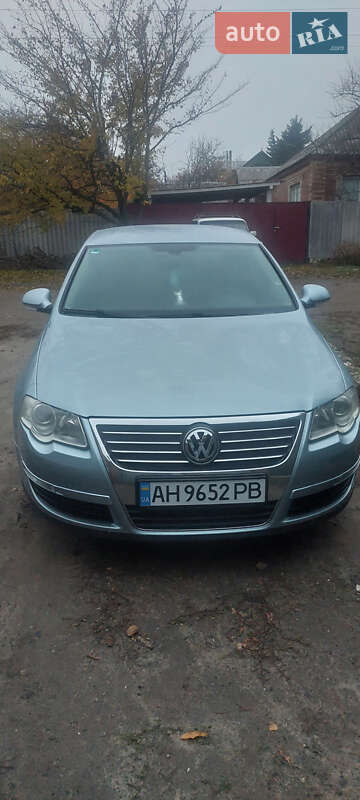 Седан Volkswagen Passat 2005 в Славянске фото Седан Volkswagen Passat 2005 в Славянске