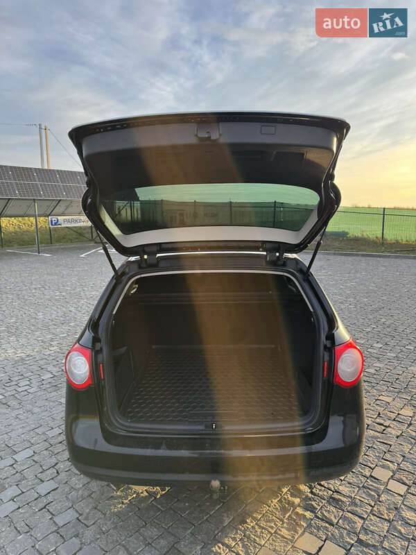 Универсал Volkswagen Passat 2009 в Ровно фото 9 Универсал Volkswagen Passat 2009 в Ровно