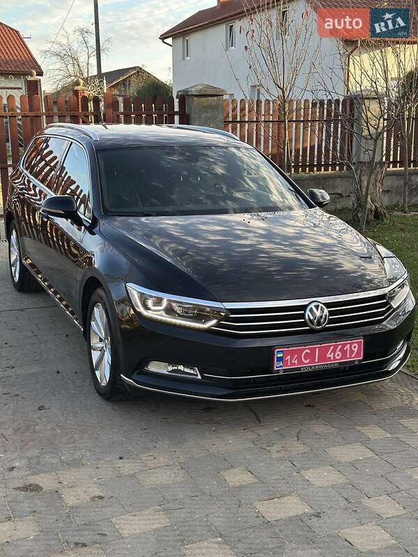 Универсал Volkswagen Passat 2019 в Стрые