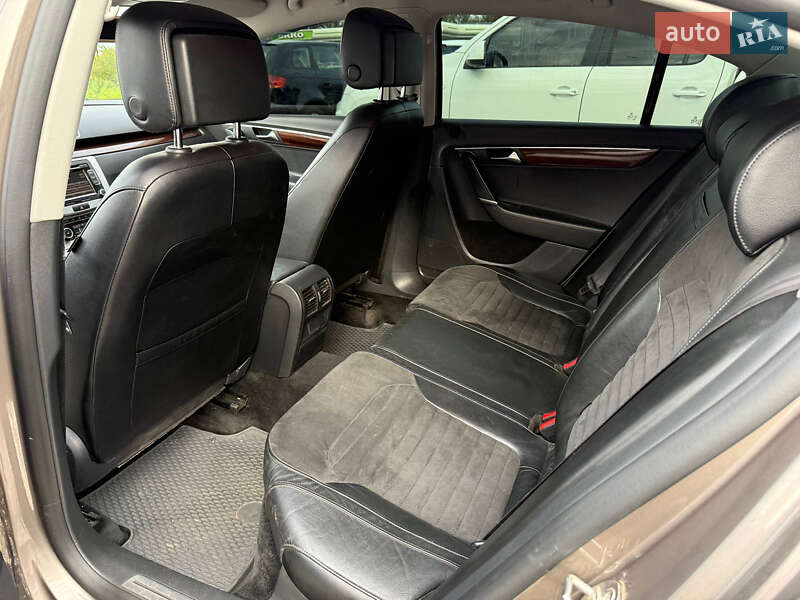 Седан Volkswagen Passat 2011 в Житомире фото 11 Седан Volkswagen Passat 2011 в Житомире