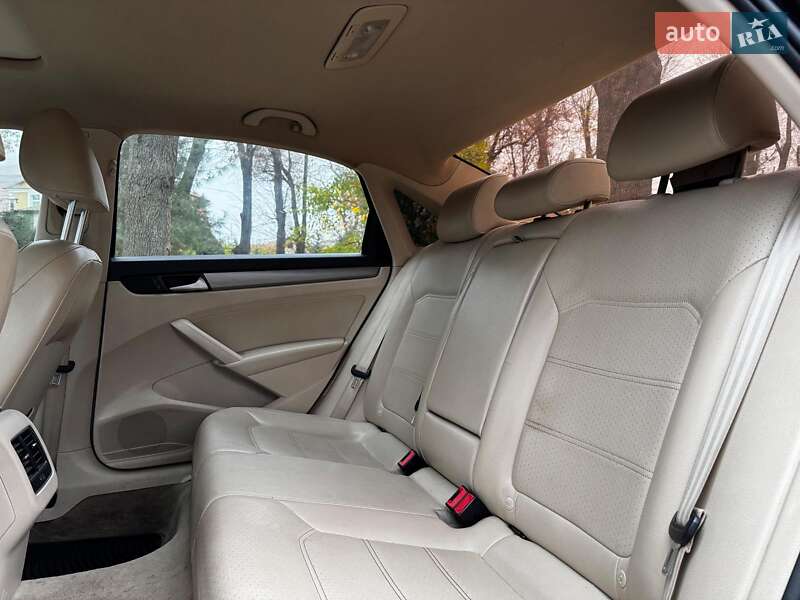 Седан Volkswagen Passat 2014 в Киеве фото 25 Седан Volkswagen Passat 2014 в Киеве
