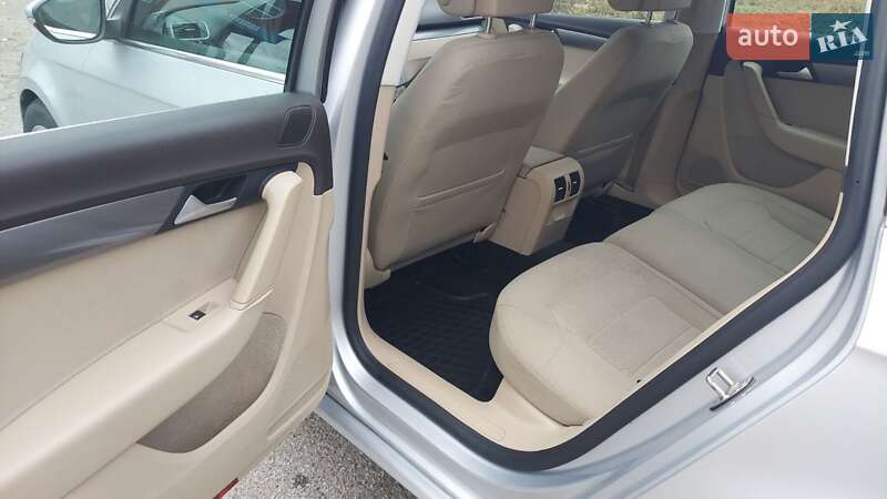 Универсал Volkswagen Passat 2014 в Чернигове фото 17 Универсал Volkswagen Passat 2014 в Чернигове