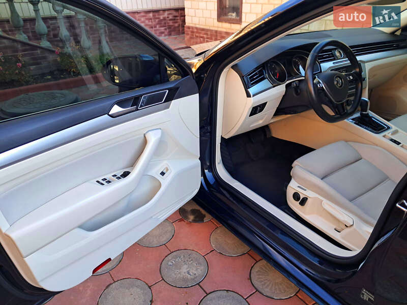 Седан Volkswagen Passat 2016 в Виннице фото 40 Седан Volkswagen Passat 2016 в Виннице