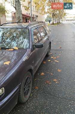 Универсал Volkswagen Passat 1994 в Одессе