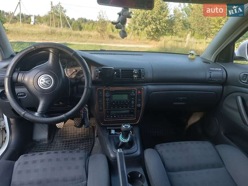 Універсал Volkswagen Passat 2004 в Рава-Руській фото 3 Універсал Volkswagen Passat 2004 в Рава-Руській