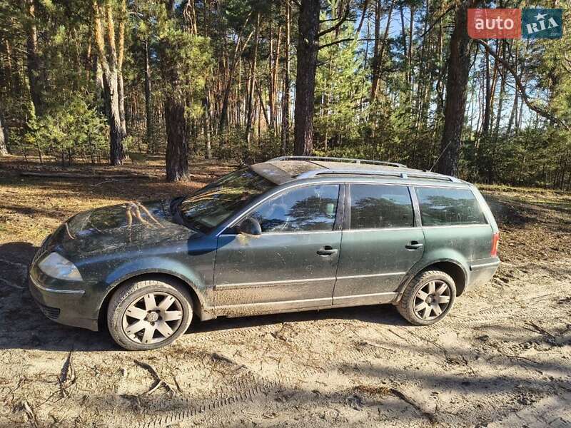 Универсал Volkswagen Passat 2003 в Смеле