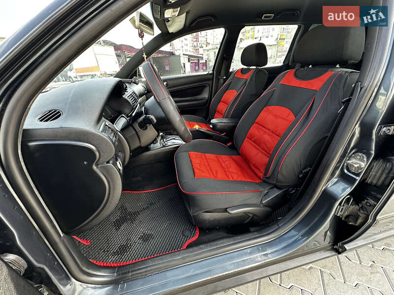 Универсал Volkswagen Passat 1999 в Львове