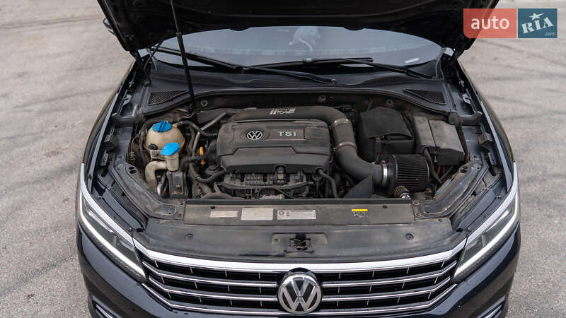 Седан Volkswagen Passat 2016 в Києві фото 19 Седан Volkswagen Passat 2016 в Києві