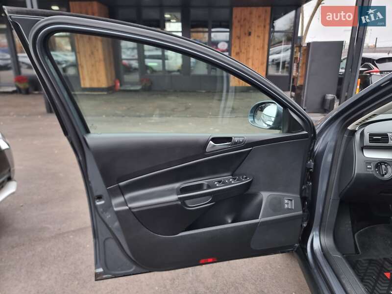 Универсал Volkswagen Passat 2008 в Виннице