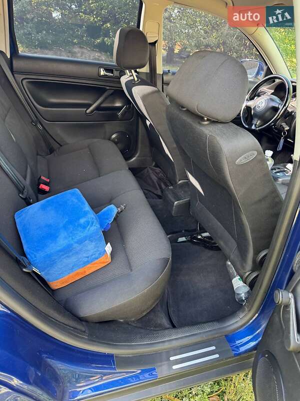 Универсал Volkswagen Passat 2003 в Киеве