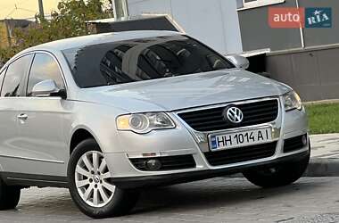Седан Volkswagen Passat 2010 в Одесі