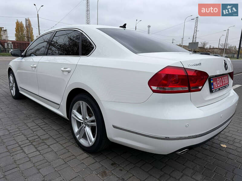 Седан Volkswagen Passat 2014 в Одессе