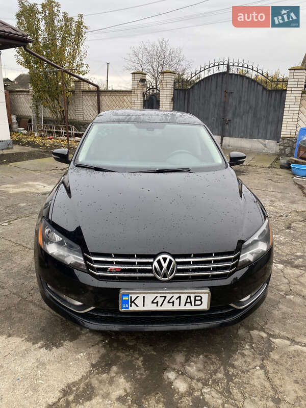 Седан Volkswagen Passat 2013 в Умани