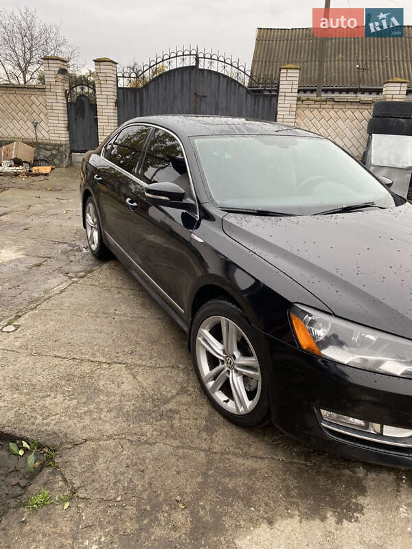 Седан Volkswagen Passat 2013 в Умани