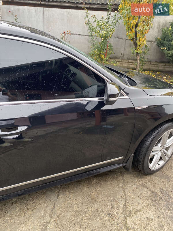 Седан Volkswagen Passat 2013 в Умани
