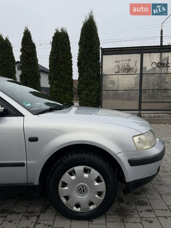 Универсал Volkswagen Passat 2000 в Ивано-Франковске
