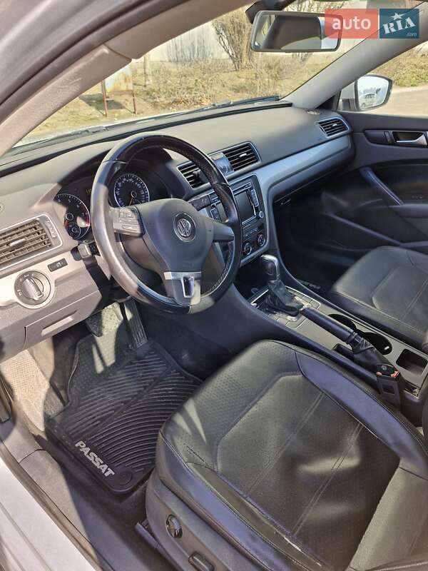 Седан Volkswagen Passat 2015 в Одессе фото 7 Седан Volkswagen Passat 2015 в Одессе