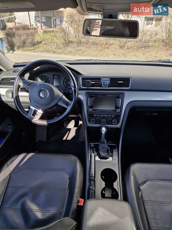 Седан Volkswagen Passat 2015 в Одессе фото 8 Седан Volkswagen Passat 2015 в Одессе