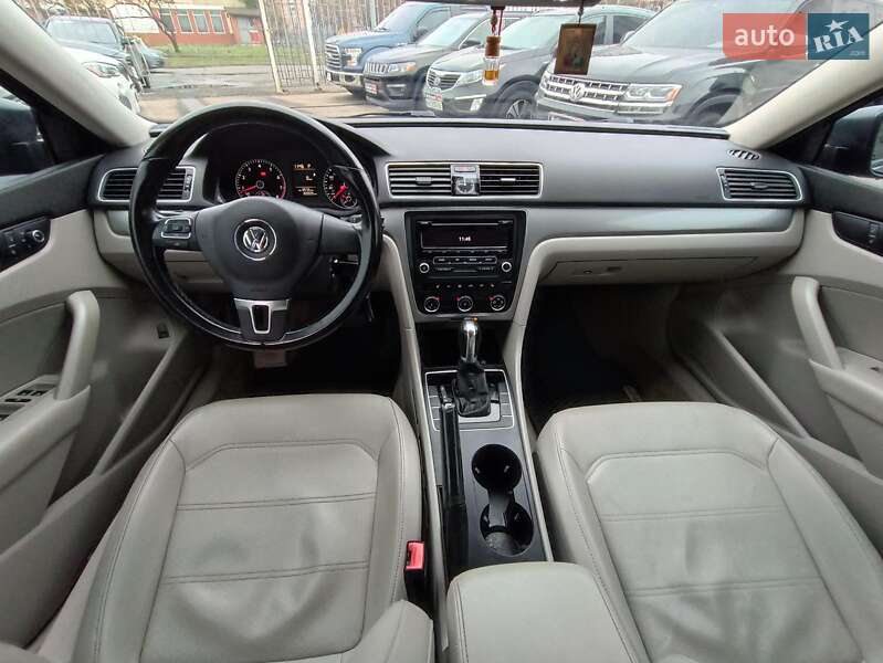 Седан Volkswagen Passat 2014 в Харькове фото 18 Седан Volkswagen Passat 2014 в Харькове