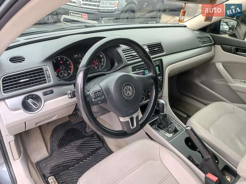 Седан Volkswagen Passat 2014 в Харькове фото 21 Седан Volkswagen Passat 2014 в Харькове