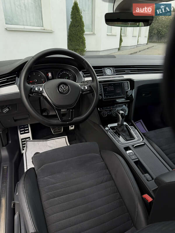 Универсал Volkswagen Passat 2016 в Житомире