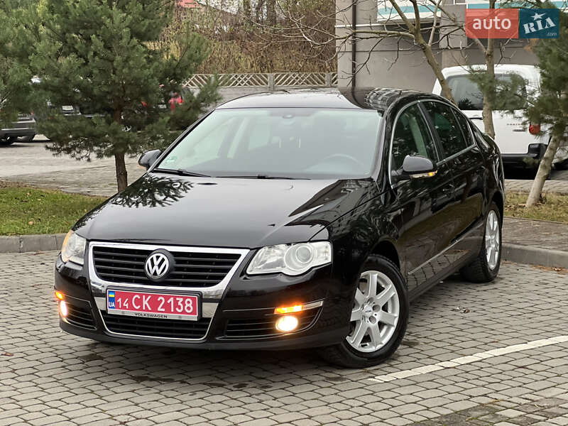 Седан Volkswagen Passat 2006 в Ивано-Франковске