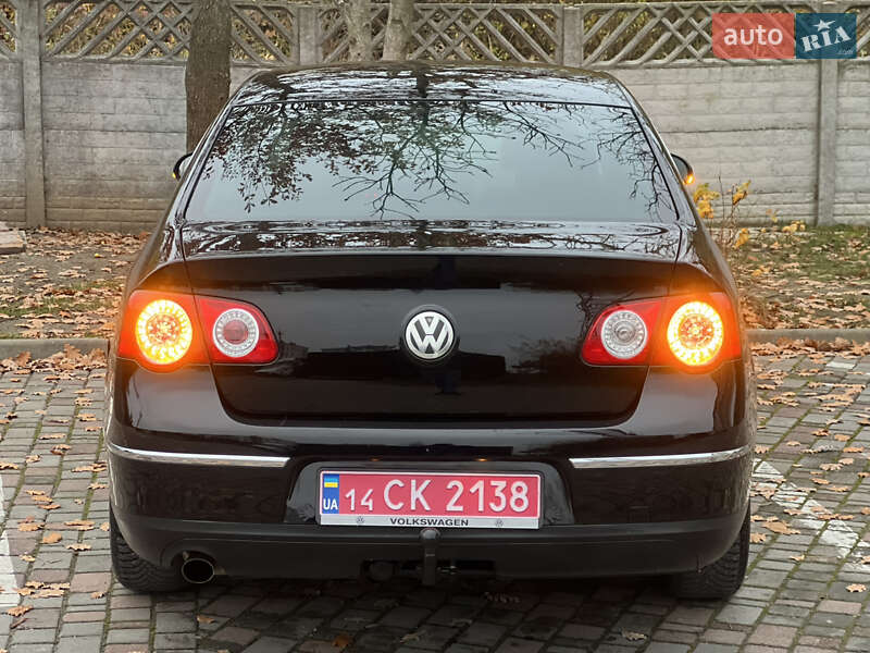 Седан Volkswagen Passat 2006 в Ивано-Франковске