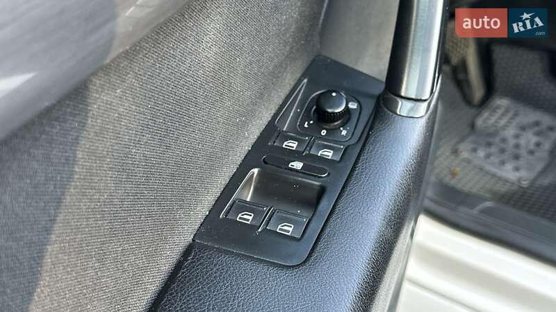 Универсал Volkswagen Passat 2012 в Дрогобыче фото 45 Универсал Volkswagen Passat 2012 в Дрогобыче