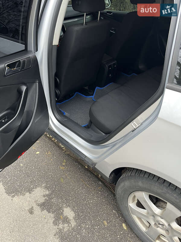 Универсал Volkswagen Passat 2007 в Житомире