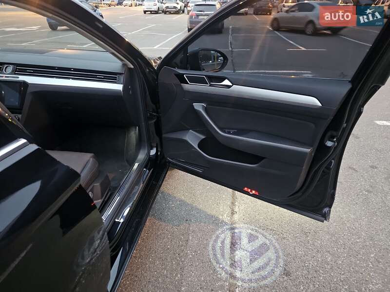 Седан Volkswagen Passat 2016 в Броварах фото 15 Седан Volkswagen Passat 2016 в Броварах
