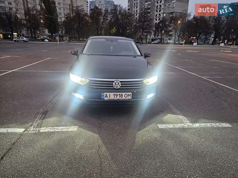 Седан Volkswagen Passat 2016 в Броварах фото 28 Седан Volkswagen Passat 2016 в Броварах