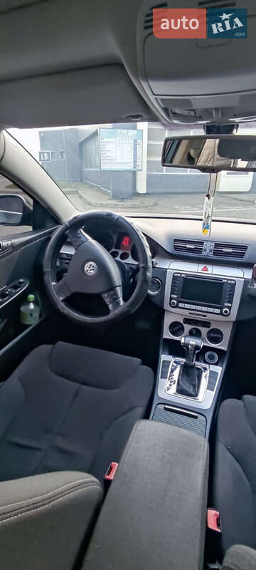 Универсал Volkswagen Passat 2007 в Ужгороде фото 10 Универсал Volkswagen Passat 2007 в Ужгороде