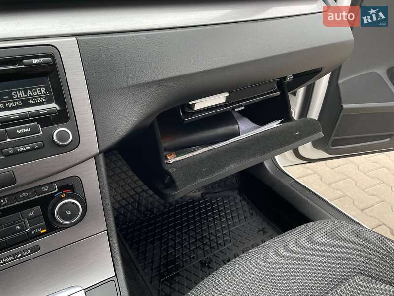 Универсал Volkswagen Passat 2011 в Луцке фото 53 Универсал Volkswagen Passat 2011 в Луцке