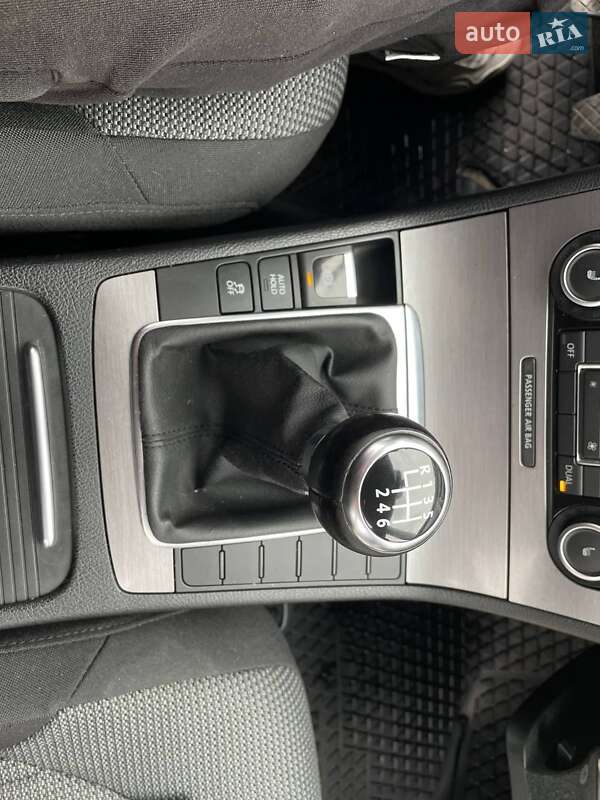 Универсал Volkswagen Passat 2011 в Луцке фото 58 Универсал Volkswagen Passat 2011 в Луцке
