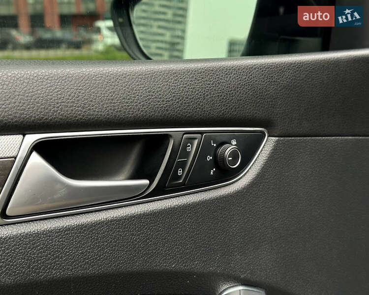 Седан Volkswagen Passat 2015 в Киеве