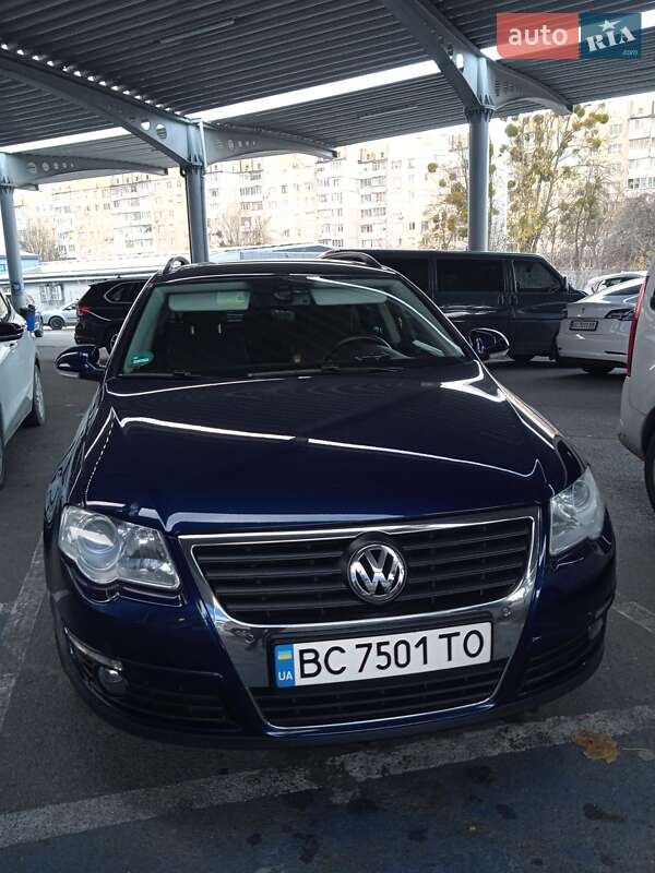 Универсал Volkswagen Passat 2009 в Львове