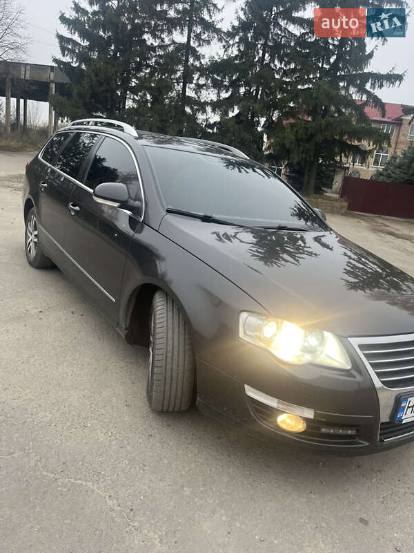 Універсал Volkswagen Passat 2007 в Березному