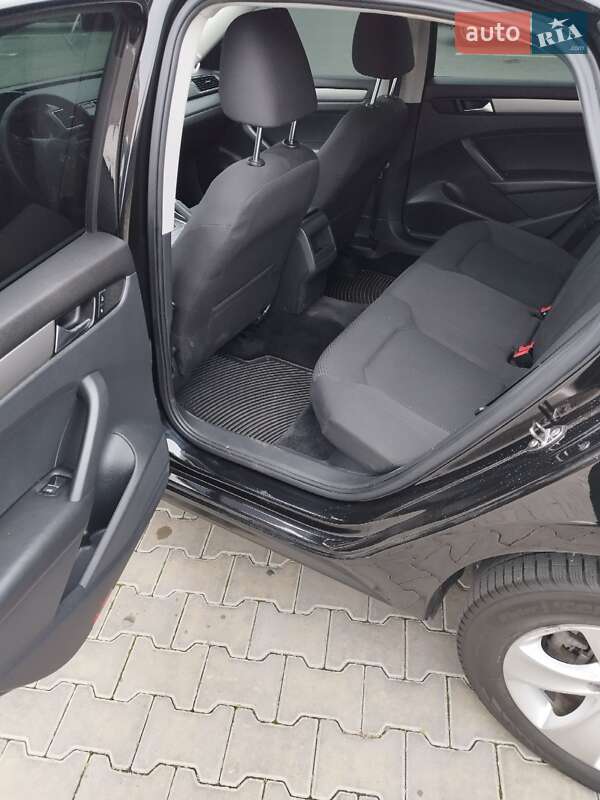 Седан Volkswagen Passat 2013 в Одессе фото 21 Седан Volkswagen Passat 2013 в Одессе