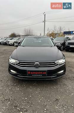 Универсал Volkswagen Passat 2021 в Белогородке